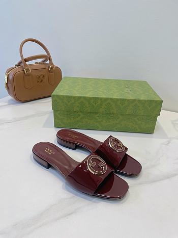 Fortok Gucci Women's Round Interlocking G sandal Rouge