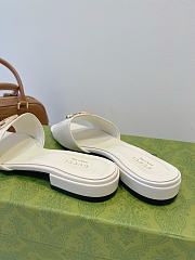 Fortok Gucci Women's Round Interlocking G sandal White - 2