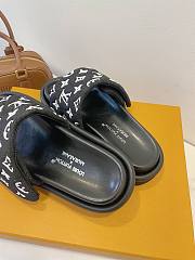 Fortok Louis Vuitton Pool Pillow Flat Comfort Mule Black - 4