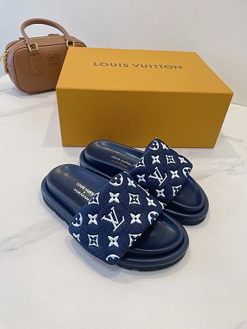 Fortok Louis Vuitton Pool Pillow Flat Comfort Mule Navy Blue