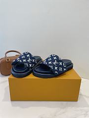 Fortok Louis Vuitton Pool Pillow Flat Comfort Mule Navy Blue - 2