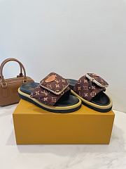 Fortok Louis Vuitton  x TM Pool Pillow Flat Comfort Mule Brown - 5