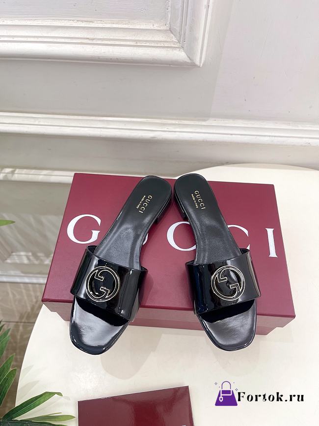 Fortok Gucci Women's Round Interlocking G sandal Black - 1