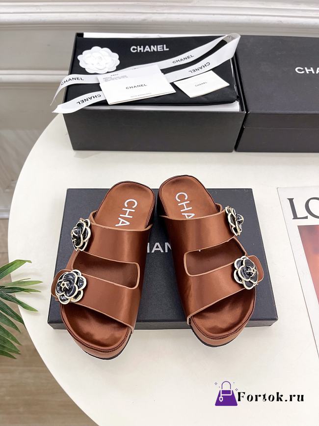 Fortok Chanel Sandals Brown - 1