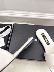 Fortok Chanel Slippers White - 3