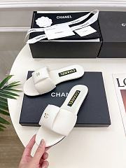 Fortok Chanel Slippers White - 2