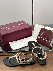 Fortok Gucci Women's Interlocking G Web sandal Gucci White - 5
