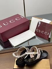 Fortok Gucci Women's Interlocking G Web sandal Gucci White - 2