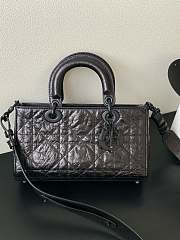 Fortok Dior D-Sire Black Macrocannage Crinkled Calfskin 26*15*8cm - 1