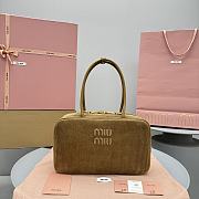Fortok Miu Miu Beau corduroy top-handle bag Cinnamon 35 x 12cm x 22cm - 1