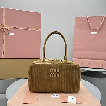 Fortok Miu Miu Beau corduroy top-handle bag Cinnamon 35 x 12cm x 22cm