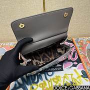 Fortok Dolce & Gabbana Sicily Bag in Silver Patent Leather 20x16x8cm - 2