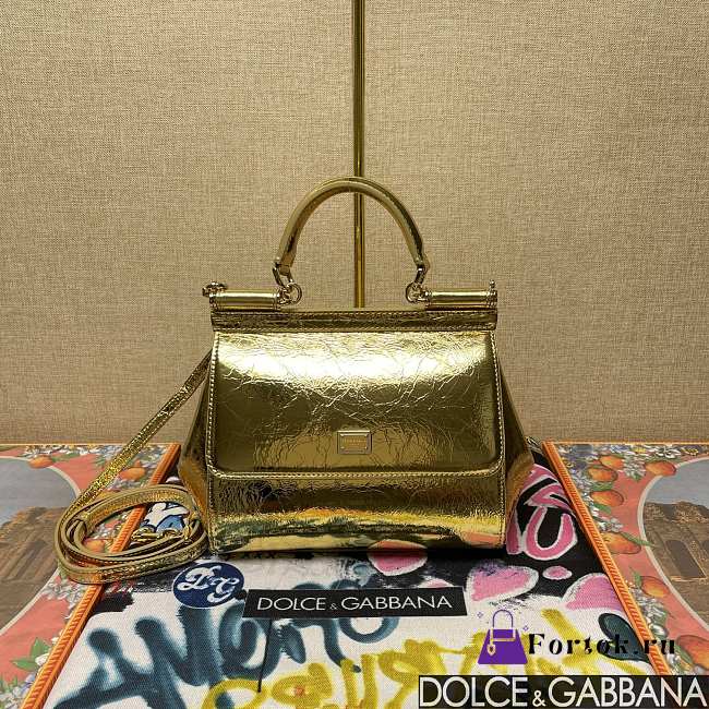 Fortok Dolce & Gabbana Sicily Bag in Gold Patent Leather 20x16x8cm - 1