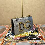Fortok Dolce and Gabbana Dg Girls Bag In Patchwork Denim Blue 23*17*6.5cm - 3