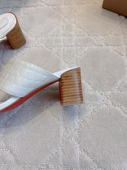 Fortok Christian Louboutin White Sandals Crocodile Patterned Heels 7.5cm - 3