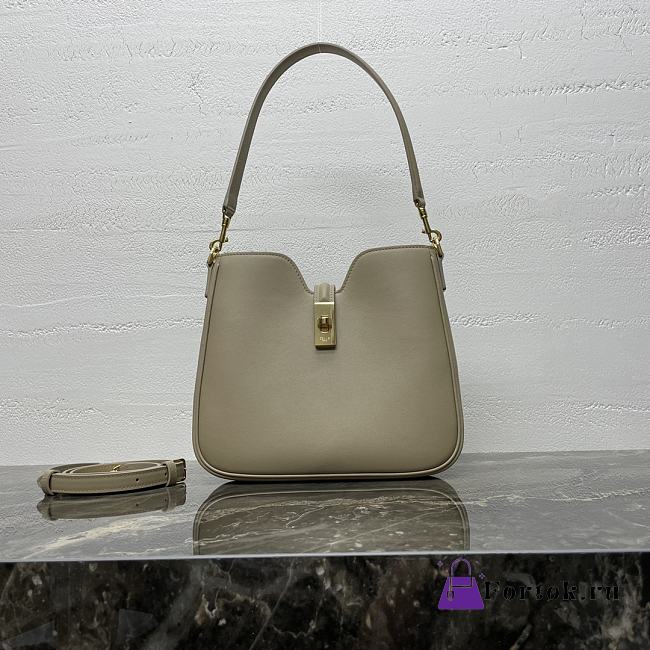 Fortok Celine Small Camille 16 Soft Bag In Smooth Calfskin Leather Moss Green 24.5 x 21.5 x 5 cm - 1