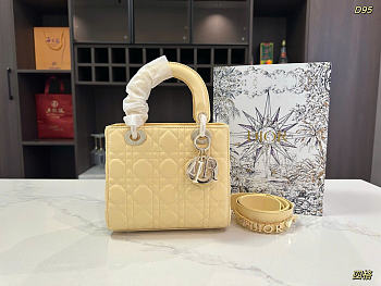 Fortok Dior Lady Dior ABC Bag Yellow 20 x 17 cm