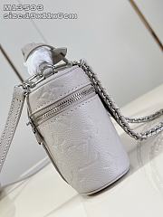 Fortok Louis Vuitton Vanity Chain Pouch Grey 19 x 11 x 6 cm - 4