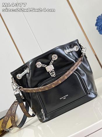 Louis Vuitton No Way Vibe Black M14377 22 x 15 x 24 cm