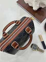 Fortok Celine MINI BOSTON IN Triomphe Canvas and calfskin 14 x 9.5 x 7.5 CM - 5