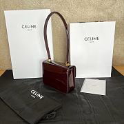FORTOK CELINE Triomphe handbag IN PATENT CALFSKIN ROUGE 18.5 x 13 x 6 CM - 4