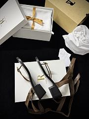 Fortok The Row Cord leather thong sandals Ebony - 5
