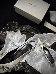 Fortok Balenciaga Women's Pointed Toe Low Pumps Silver - 2