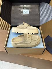 Fortok Prada Women's Brown Suede Loafer Beige - 6