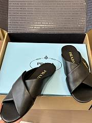 Fortok Saffiano leather crisscross slides Black - 3