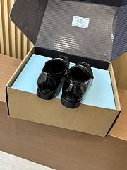 Fortok Prada Women's Loafer Patent Leather Black - 2