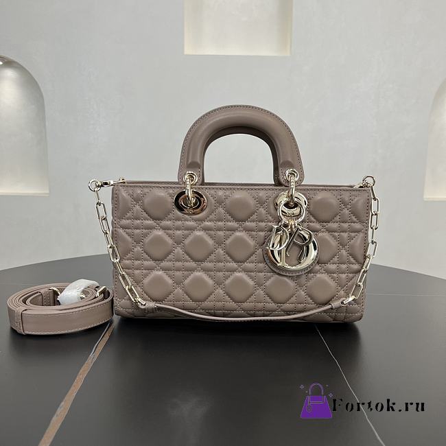 Fortok Dior Medium Lady D-Joy Bag Powder Beige Cannage Lambskin 26 x 13.5 x 5 cm  - 1