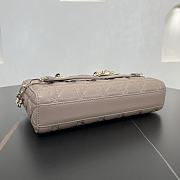 Fortok Dior Medium Lady D-Joy Bag Powder Beige Cannage Lambskin 26 x 13.5 x 5 cm  - 6