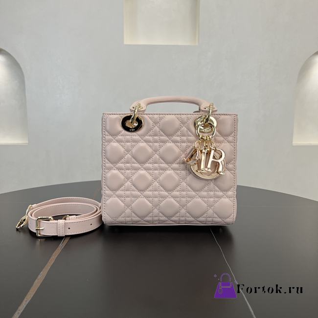 Fortok Dior Lady Dior Powder Pink Cannage Lambskin 20 x 18 x 8 cm - 1