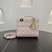 Fortok Dior Lady Dior Powder Pink Cannage Lambskin 20 x 18 x 8 cm - 1