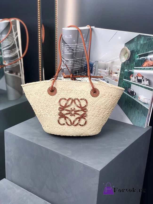 Fortok Loewe Anagram Basket Bag 34-13-16.5cm - 1