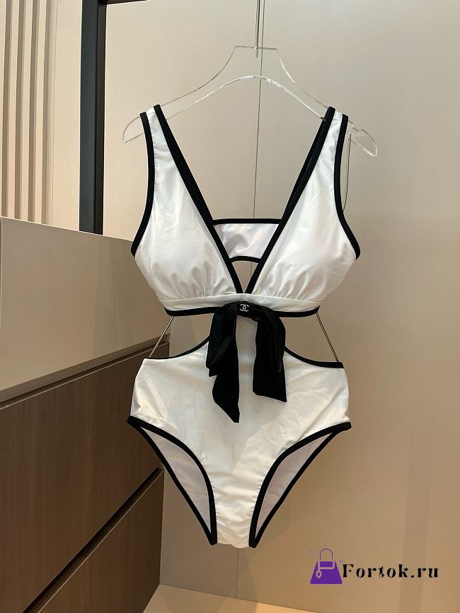 Fortok Chanel Bikini Set White - 1