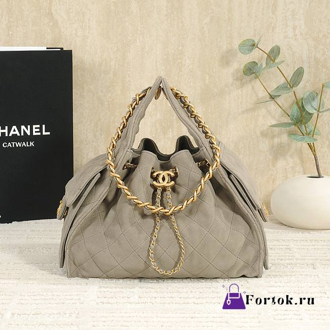 Fortok Chanel 25 Ebony Suede Bag 30 x 26 x 14cm - 1