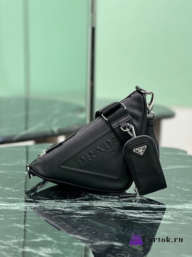Fortok Prada Triangle Bag Black 26×14×12cm - 1