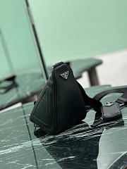 Fortok Prada Triangle Bag Black 26×14×12cm - 2