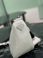 Fortok Prada Triangle Bag White 26×14×12cm - 6