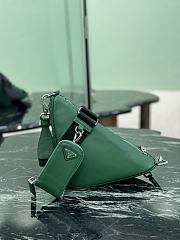 Fortok Prada Triangle Bag Green 26×14×12cm - 4