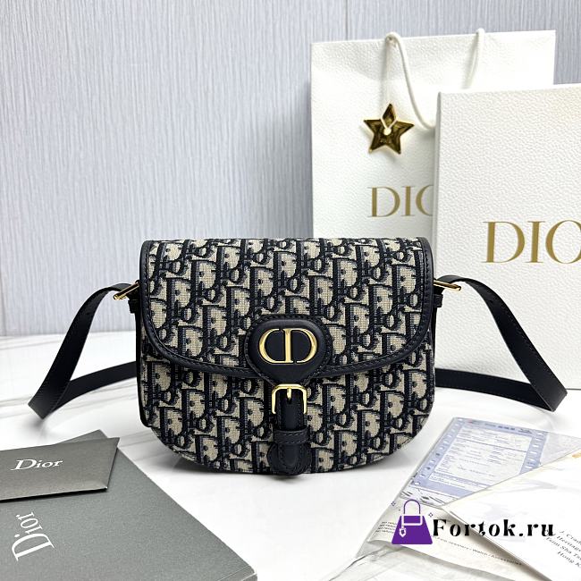 Fortok Dior - Bobby East-West Bag Azure Blue Box Calfskin 22×17×6cm - 1