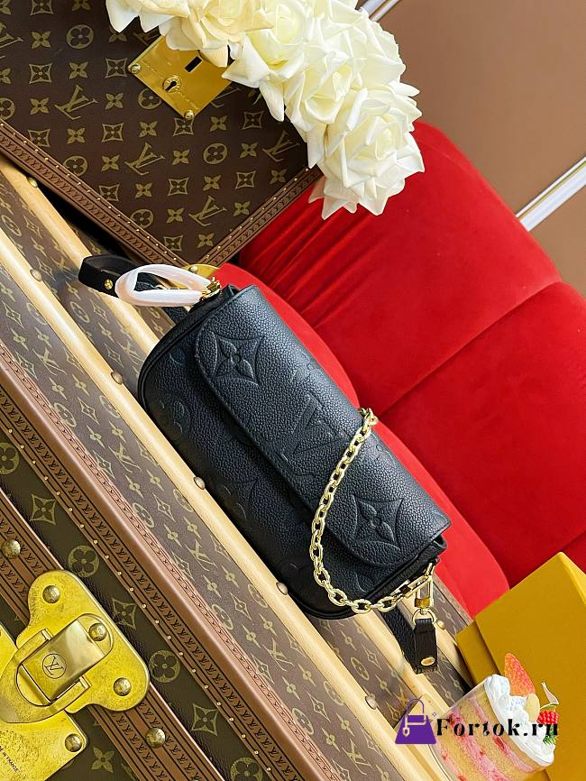 Fortok Louis Vuitton Ivy Wallet On Chain Black 23.5 x 12 x 4.3 cm - 1