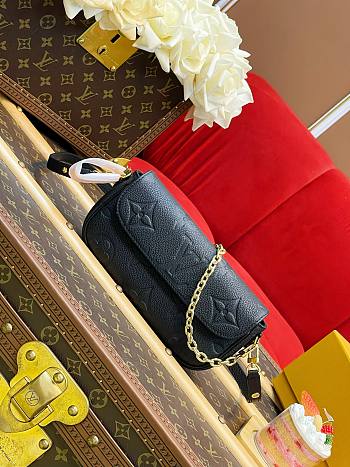 Fortok Louis Vuitton Ivy Wallet On Chain Black 23.5 x 12 x 4.3 cm
