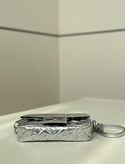 Fortok Fendi Baguette FF Logo Bag in Silver 19×4×12cm  - 5