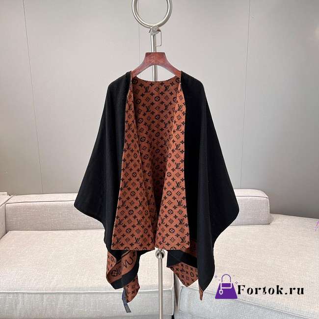 Fortok Louis Vuitton Flight Mode Cape M92824 135 x 150 cm - 1