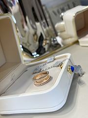 Fortok Van Cleef & Arpels Gold Ring - 3