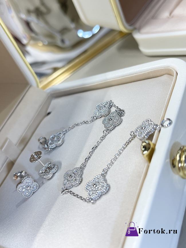 Fortok Van Cleef & Arpels Bracelete - 1