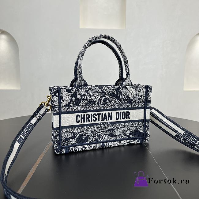 Fortok Dior Tote Book Bag Navy Blue 22.5 x 15 x 6 cm  - 1