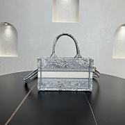 Fortok Dior Tote Book Bag Grey 22.5 x 15 x 6 cm  - 5